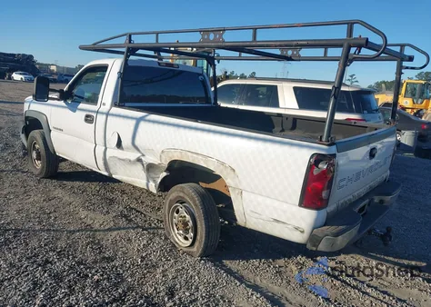 2004 Chevrolet Silverado 2500Hd Work Truck z USA, uszkodzony, nr VIN 1GCHC24U74E205164